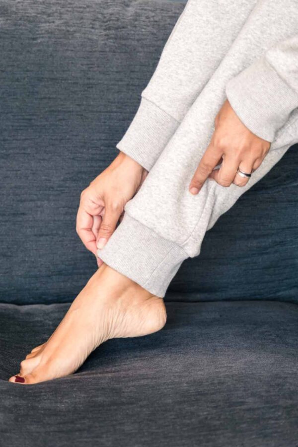 Pantaloni felpati donna diversi colori