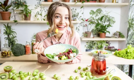 Dieta Mediterranea: la dieta anticancro spiegata dall’oncologo